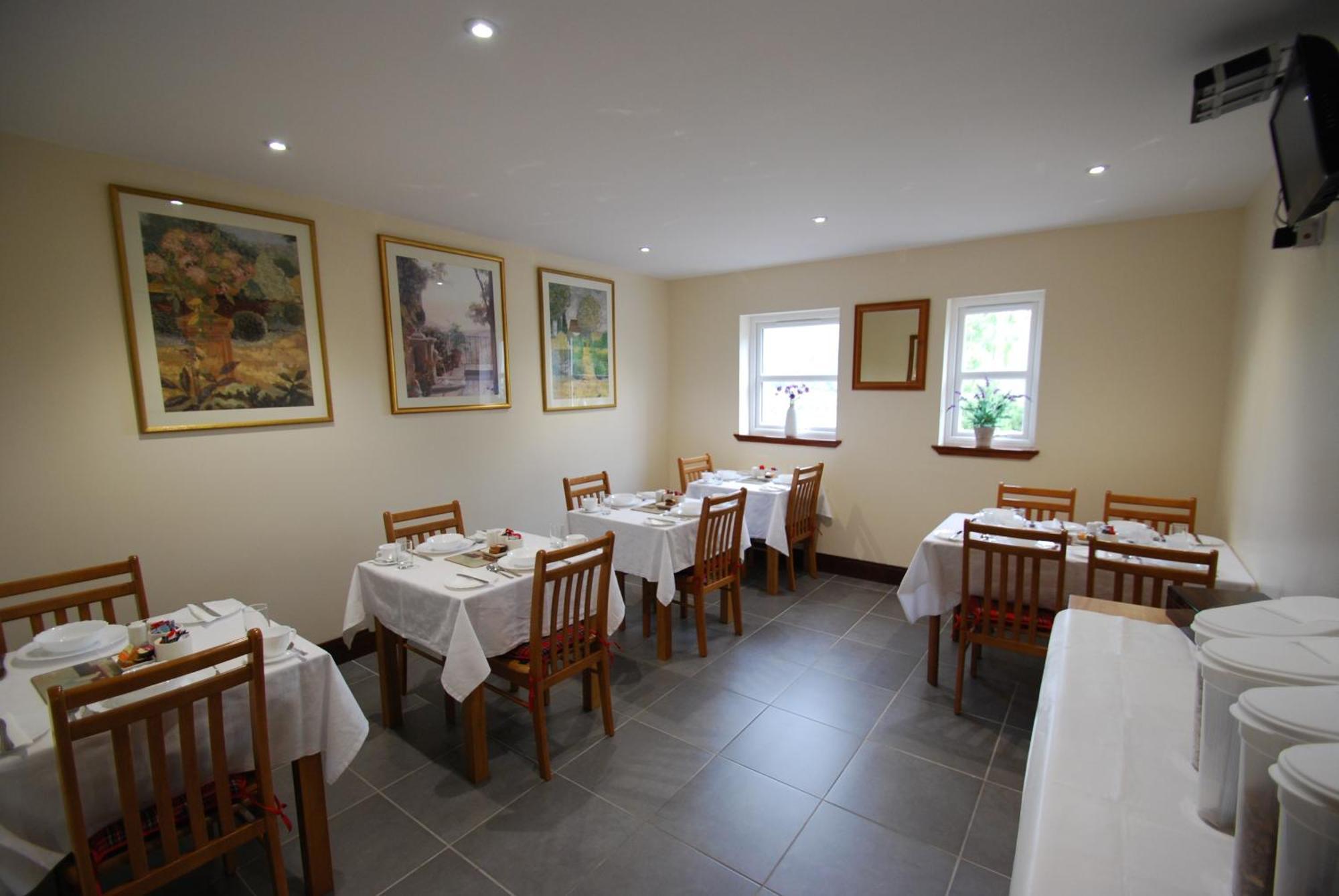 Dunlichity House Bed And Breakfast - Inverness — Photos 1